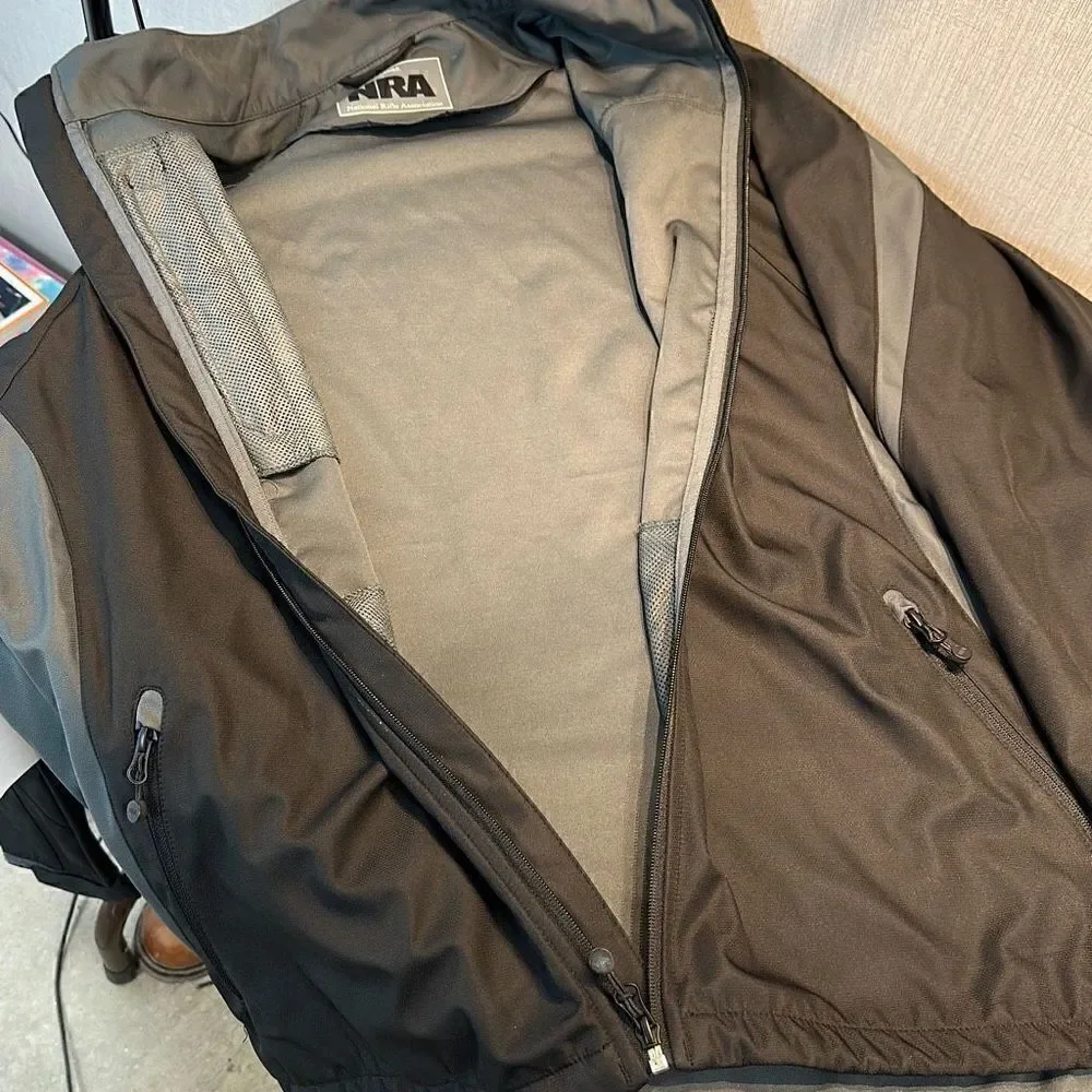 NRA Lightweight Jacket Size XL Black Gray Windbreaker